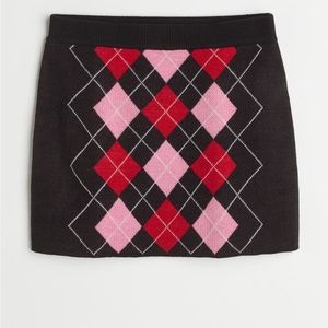 H&M mini knit winter/fall skirt